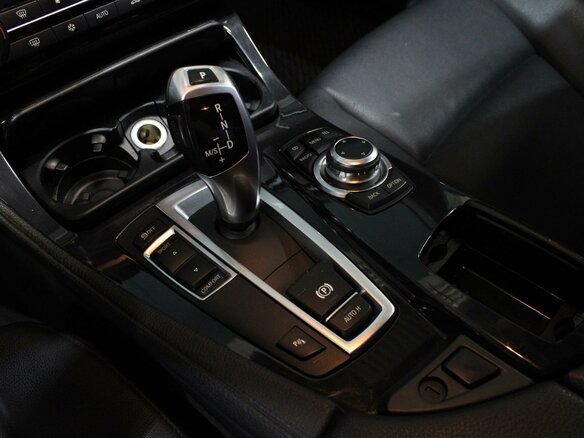 2012 BMW 5 серии 520i VI (F10/F11/F07), чёрный, 1710000 рублей - вид 20
