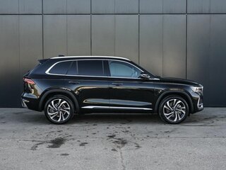 2025 Geely Monjaro I, чёрный, 4899990 рублей, вид 3