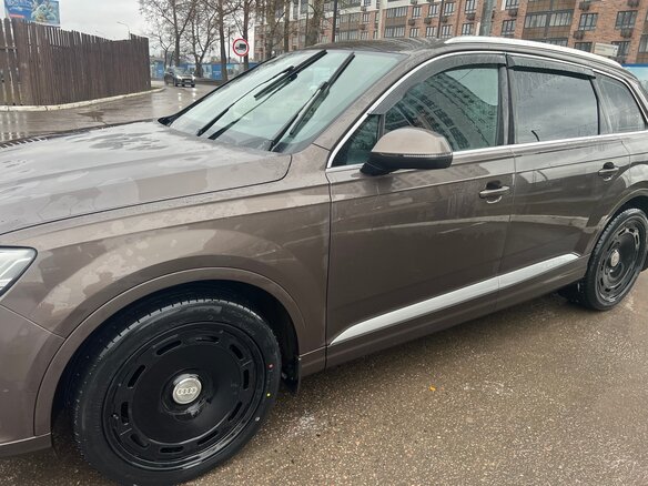 2016 Audi Q7 II (4M), коричневый, 3750000 рублей