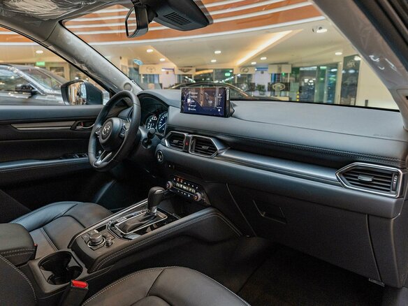 2026 Mazda CX-5 II Рестайлинг, чёрный, 5040000 рублей - вид 13