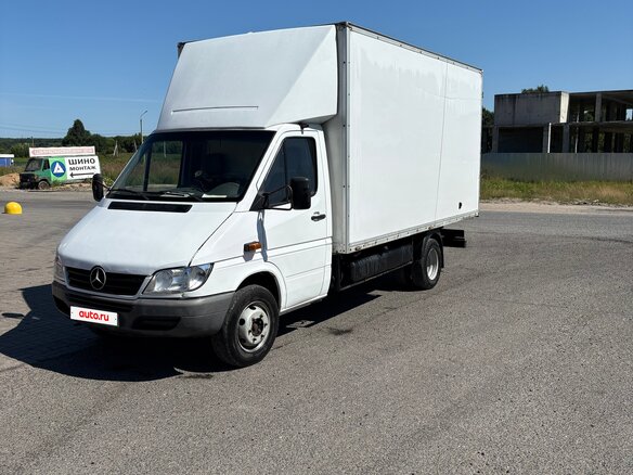 2002 Mercedes-Benz Sprinter, белый, 1350000 рублей - вид 4