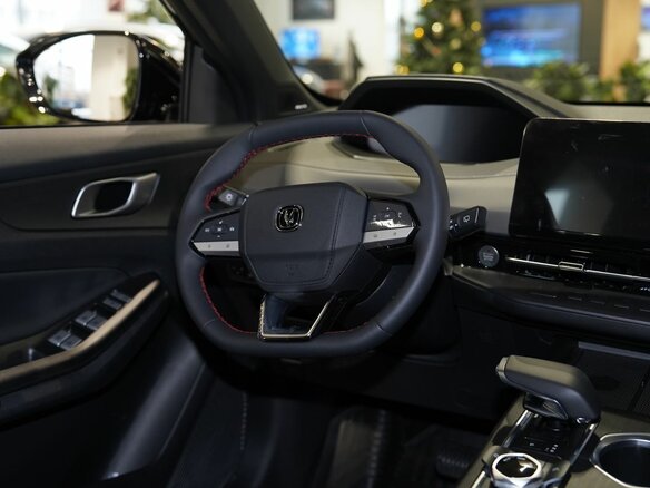 2025 Changan UNI-S I, чёрный - вид 9