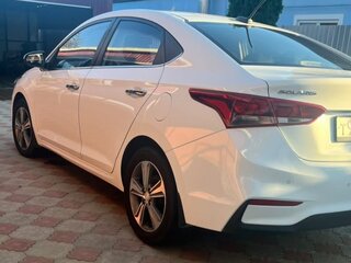 2017 Hyundai Solaris II, белый, 1270000 рублей, вид 4