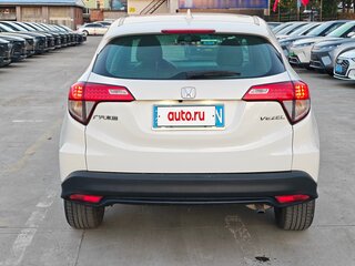 2022 Honda Vezel I Рестайлинг, белый, 1590700 рублей, вид 4