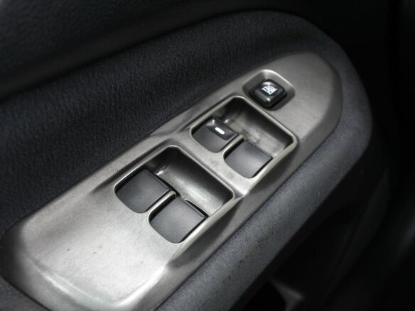 2006 Mitsubishi Lancer IX, красный, 410000 рублей - вид 16
