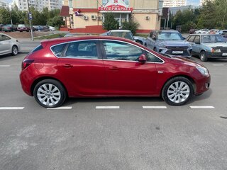 2011 Opel Astra J, красный, 650000 рублей, вид 4
