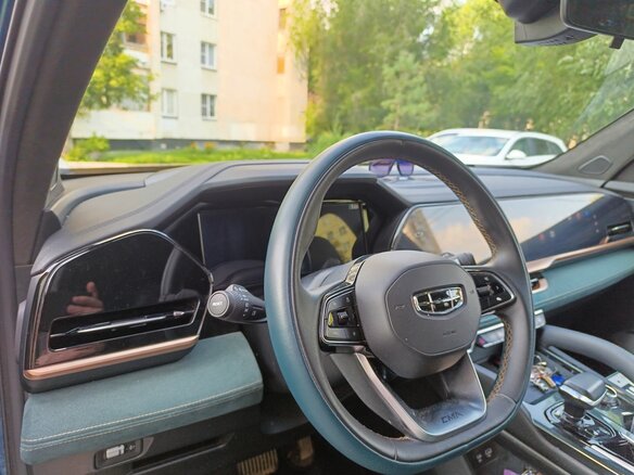 2021 Geely Monjaro (Xingyue L) I, синий, 3000000 рублей - вид 12