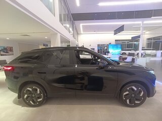 2026 Omoda C7, чёрный, 3499000 рублей, вид 5