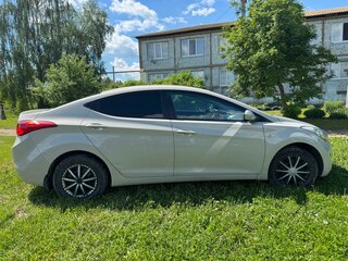 2013 Hyundai Elantra V (MD) Рестайлинг, серый, 830000 рублей, вид 4