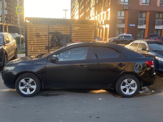 2011 Kia Cerato 6-speed II, чёрный, 570000 рублей, вид 3