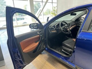 2026 Lada (ВАЗ) Vesta SW Cross I Рестайлинг (NG), синий, 2022570 рублей, вид 4