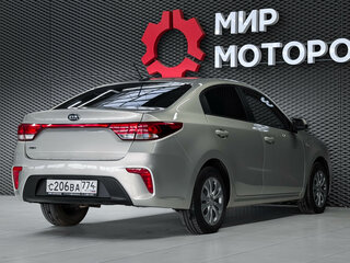 2020 Kia Rio IV, бежевый, 1400000 рублей, вид 5