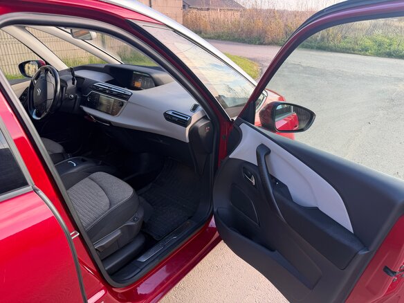 2018 Citroen C4 Picasso Grand II Рестайлинг, красный, 1490000 рублей - вид 8