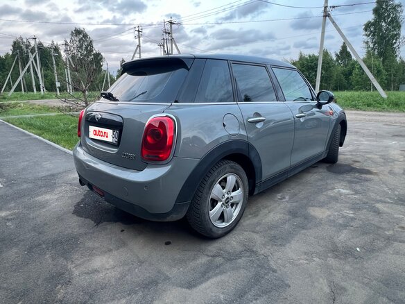 2018 Mini Hatch Cooper III (F55/F56), серый, 1335000 рублей