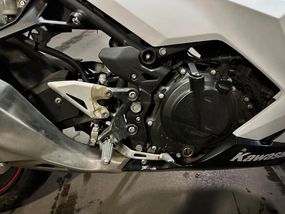 2019 Kawasaki Ninja 400, белый, 550000 рублей - вид 5