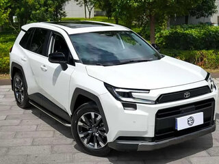 2026 Toyota RAV4 VI (XA60), белый, 4300700 рублей, вид 4