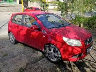 2008 Chevrolet Aveo I Рестайлинг, красный, 310000 рублей, вид 1