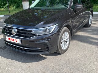 2021 Volkswagen Tiguan II Рестайлинг, чёрный, 3250000 рублей, вид 1