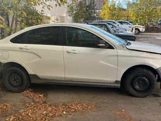2015 Lada (ВАЗ) Vesta I, белый, 300000 рублей, вид 4