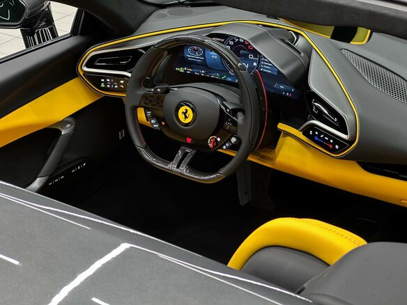 2024 Ferrari 296 GTS, серый, 44900000 рублей - вид 21