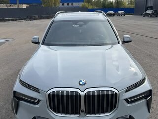2025 BMW X7 40i I (G07) Рестайлинг, серый, 10900000 рублей, вид 5
