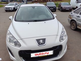 2011 Peugeot 308 I Рестайлинг, белый, 550000 рублей, вид 1