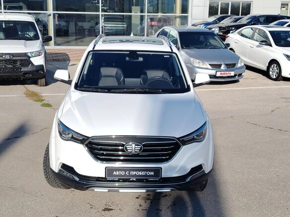 2019 FAW Besturn X40 I, белый, 1080000 рублей - вид 2