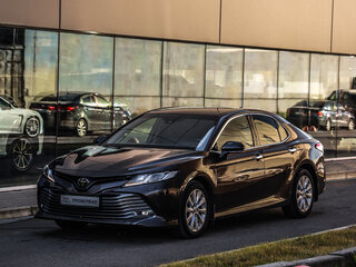 2020 Toyota Camry VIII (XV70), коричневый, 2549777 рублей, вид 3