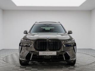 2025 BMW X7 40i I (G07) Рестайлинг, зелёный, 16490000 рублей, вид 3