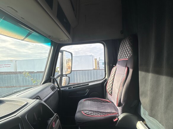 2011 Volvo FH, белый, 3000000 рублей - вид 13