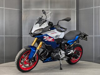 2025 BMW F 900 XR, белый, 1339000 рублей, вид 4