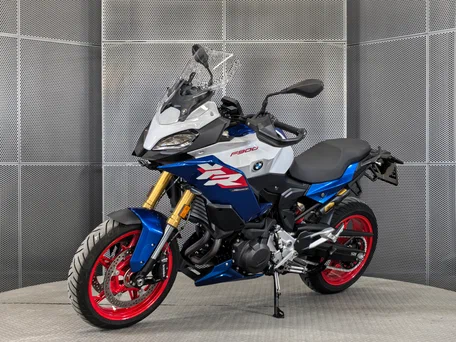 2025 BMW F 900 XR, белый, 1339000 рублей, вид 4