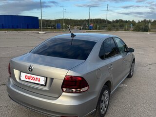 2019 Volkswagen Polo V Рестайлинг, серебристый, 1240000 рублей, вид 5
