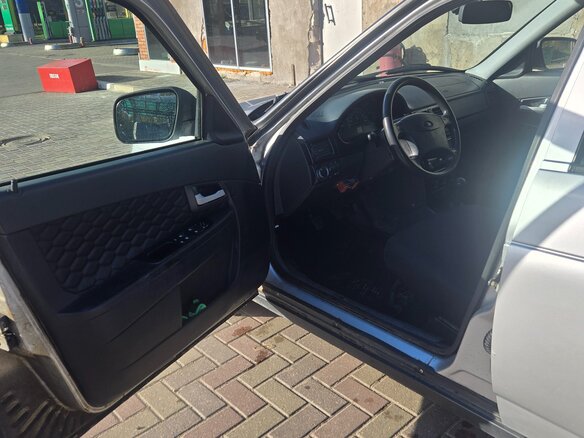2010 Lada (ВАЗ) Priora I, серебристый, 390000 рублей - вид 13