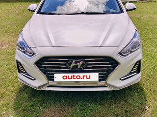 2019 Hyundai Sonata VII (LF) Рестайлинг, белый, 1920000 рублей, вид 1