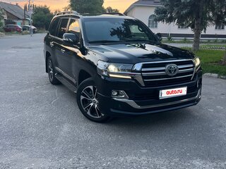 2019 Toyota Land Cruiser 200 Series Рестайлинг 2, чёрный, 7400000 рублей, вид 4