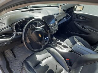 2016 Chevrolet Malibu IX, серебристый, 1100000 рублей, вид 4