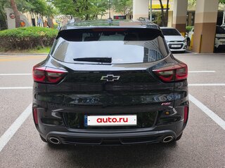 2023 Chevrolet TrailBlazer III Рестайлинг, чёрный, 2960777 рублей, вид 4