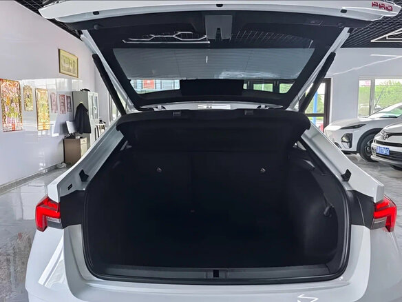 2023 Skoda Octavia IV (A8), белый - вид 15