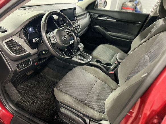 2021 Kia Seltos I, красный, 2200000 рублей - вид 6
