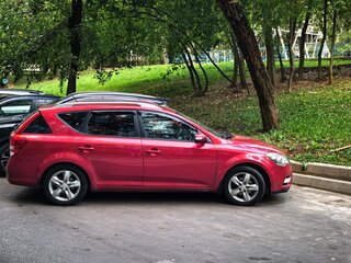 2010 Kia Ceed I Рестайлинг, красный, 650000 рублей, вид 4