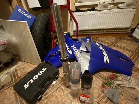 2001 Honda CBR 600F, красный, 485000 рублей, вид 4