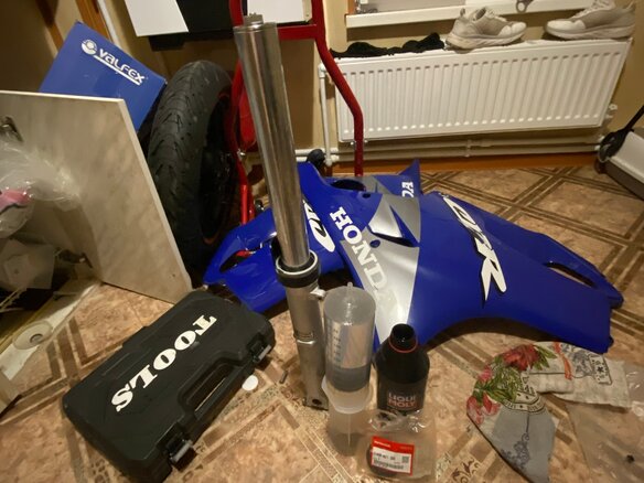 2001 Honda CBR 600F, красный, 485000 рублей - вид 3