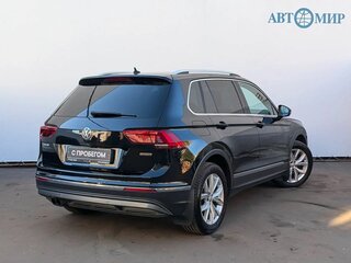 2018 Volkswagen Tiguan II, чёрный, 2119000 рублей, вид 5