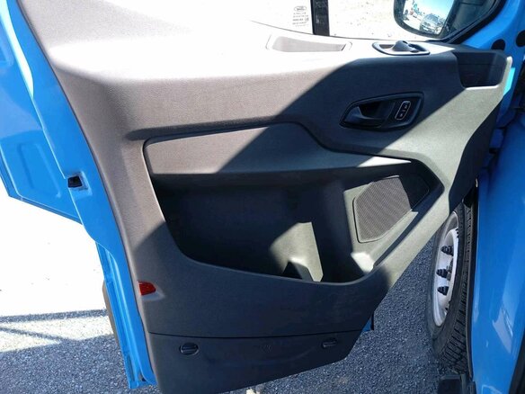 2021 Ford Transit, голубой, 2470000 рублей - вид 9