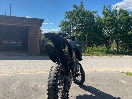 2021 BSE Z5, чёрный, 120000 рублей, вид 4