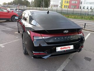 2021 Hyundai Elantra VII (CN7), чёрный, 1850000 рублей, вид 3