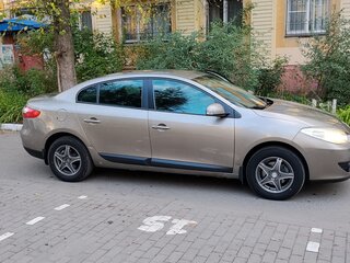 2012 Renault Fluence I, бежевый, 640000 рублей, вид 3