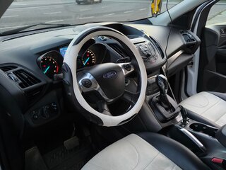 2014 Ford Kuga II, белый, 1220000 рублей, вид 4