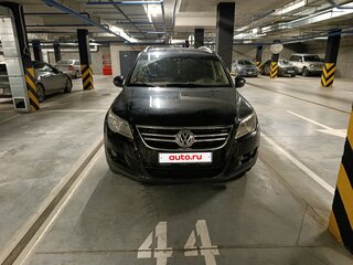 2010 Volkswagen Tiguan I, чёрный, 1150000 рублей, вид 3